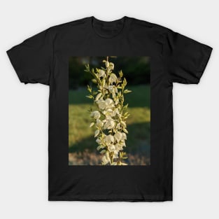 White blooming tower T-Shirt